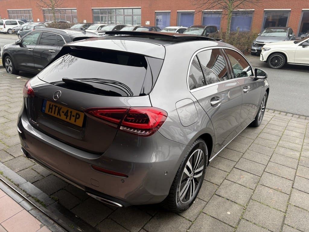 Mercedes-Benz A 250 e Premium Plus foto 11