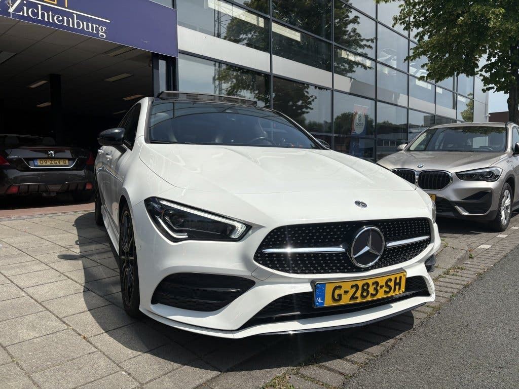 Mercedes-Benz CLA 180 Premium Plus foto 6