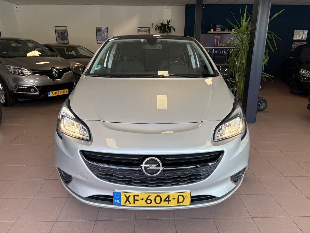 Opel Corsa 1.4 Edition foto 2