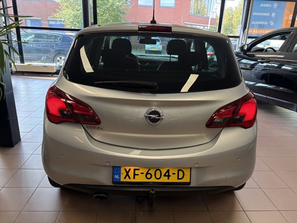 Opel Corsa 1.4 Edition foto 4