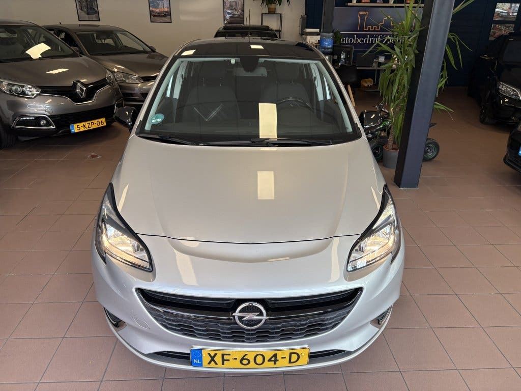 Opel Corsa 1.4 Edition foto 6