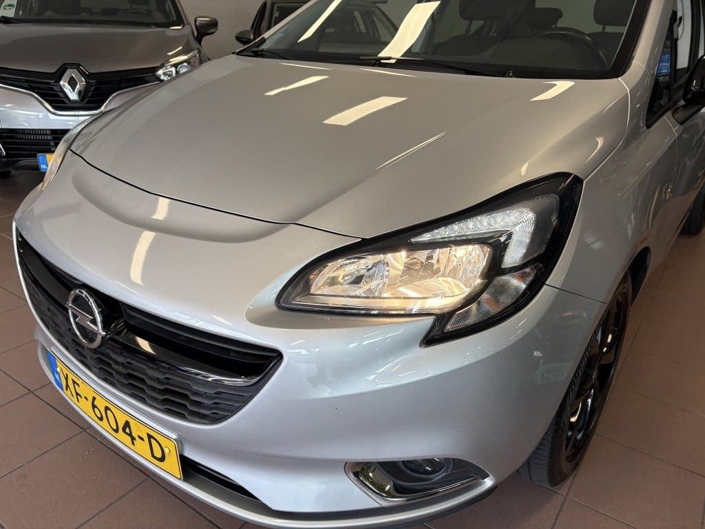 Opel Corsa 1.4 Edition foto 11
