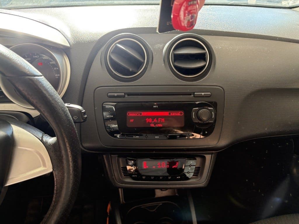 SEAT Ibiza SC 1.4 Sport-up foto 14