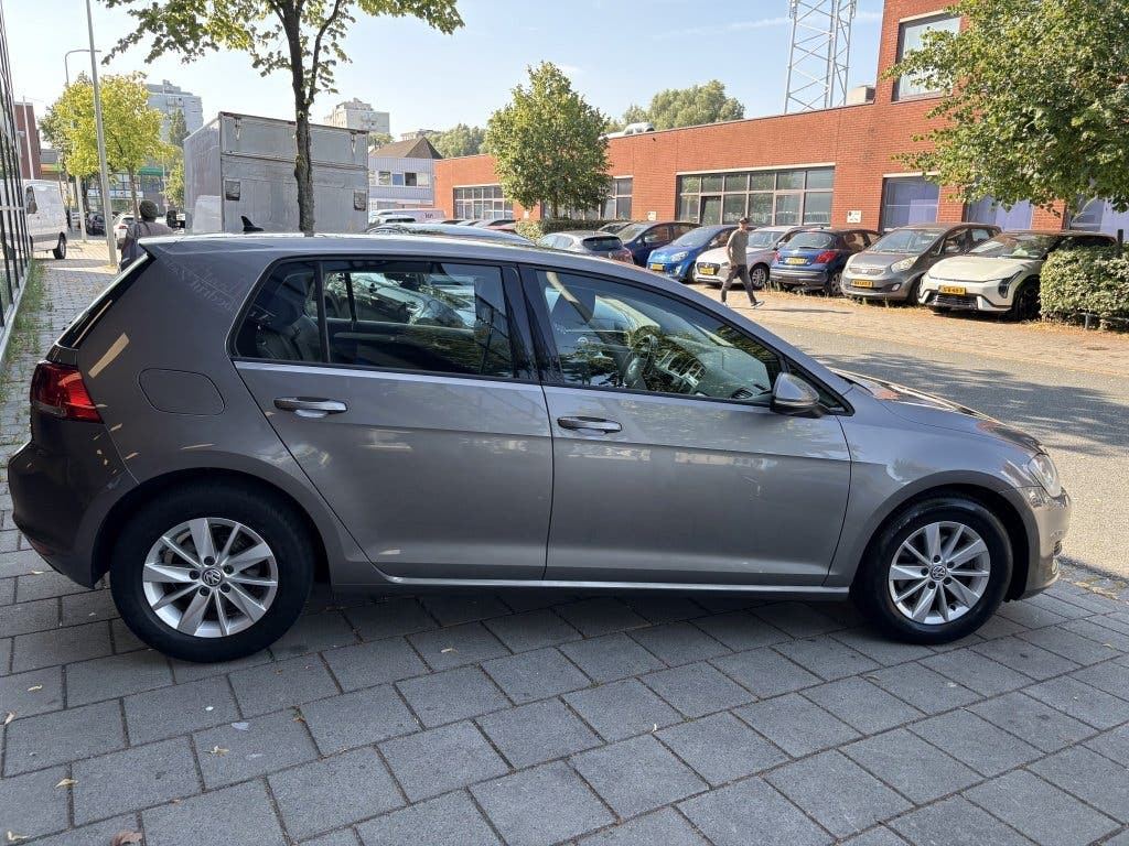 Volkswagen Golf 1.2 TSI Comfortline foto 5