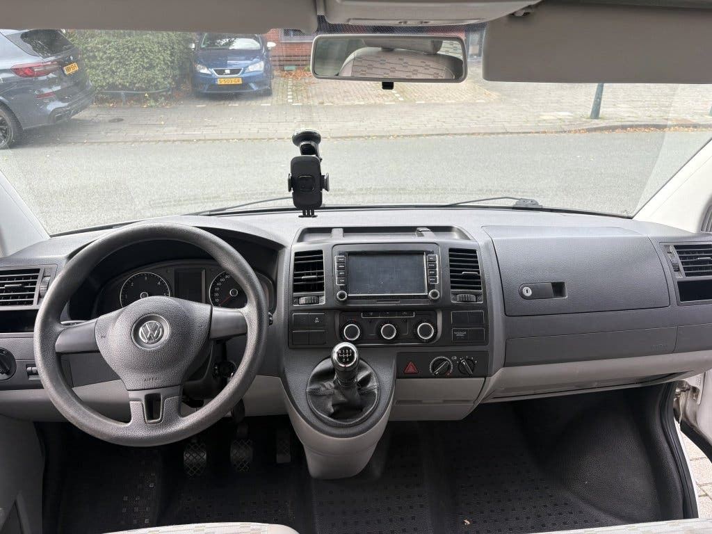 Volkswagen Transporter Kombi 2.0 TDI foto 10